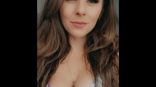 Kelsey_Marie's Webcam
